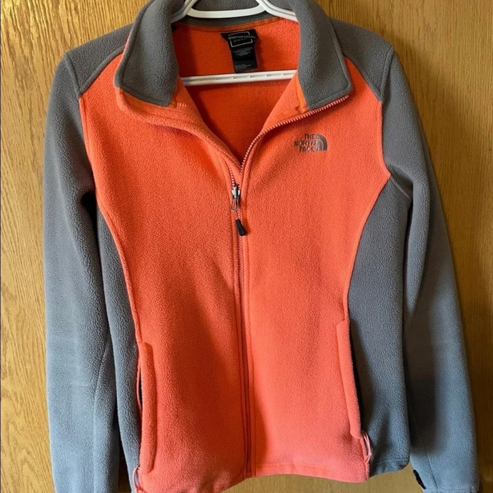 Womens Northface fleece jacket